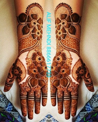 Thick Floral Mehndi Pattern